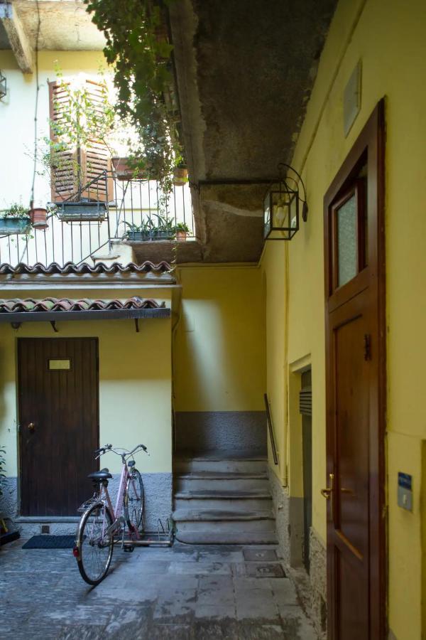 Canal View Historical Apartment Milano Esterno foto